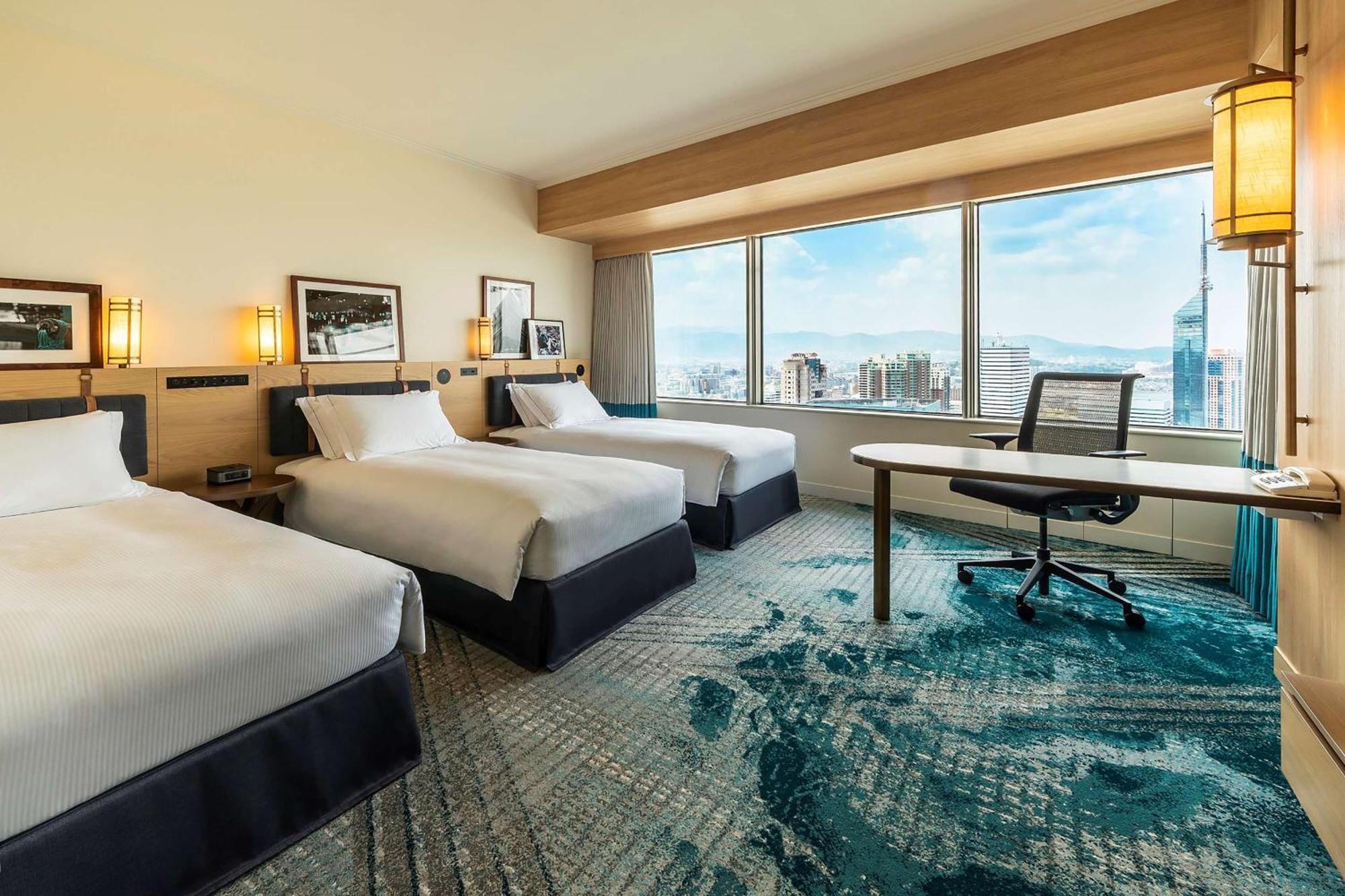 Hilton Sea Hawk Hotel