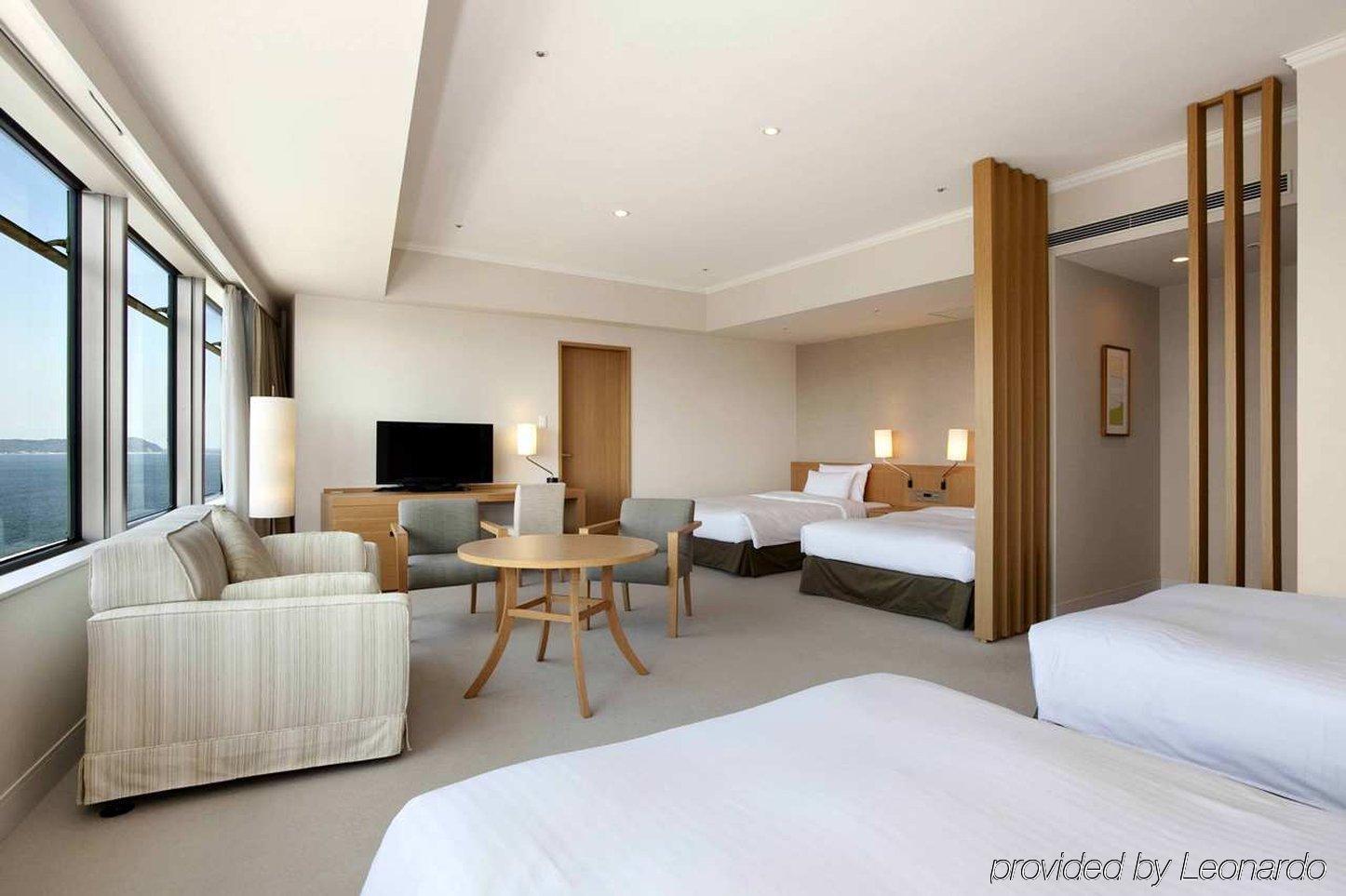 Hilton Sea Hawk Hotel