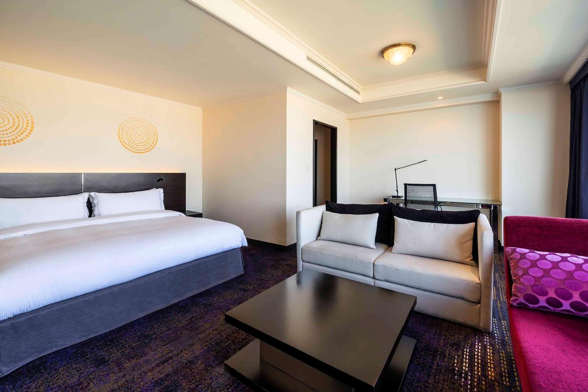 ฮิลตัน ฟุกุโอกะ ซี ฮอว์ก โรงแรม